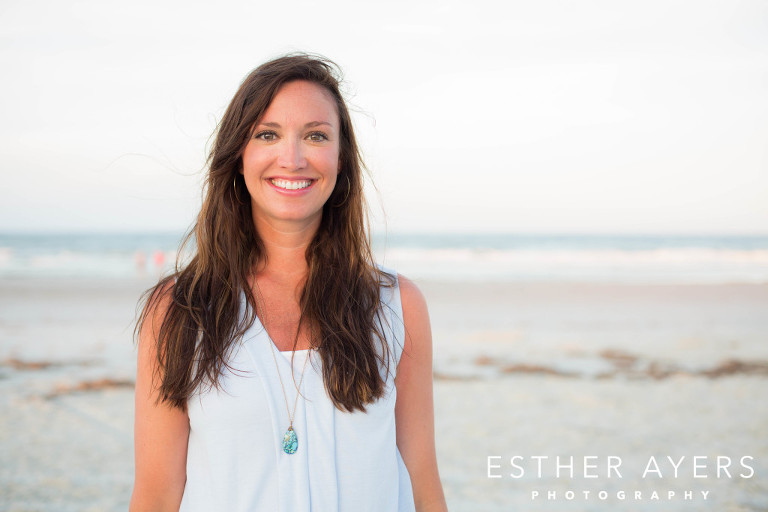 fun beach pictures - silly besties (atlanta portrait photography)