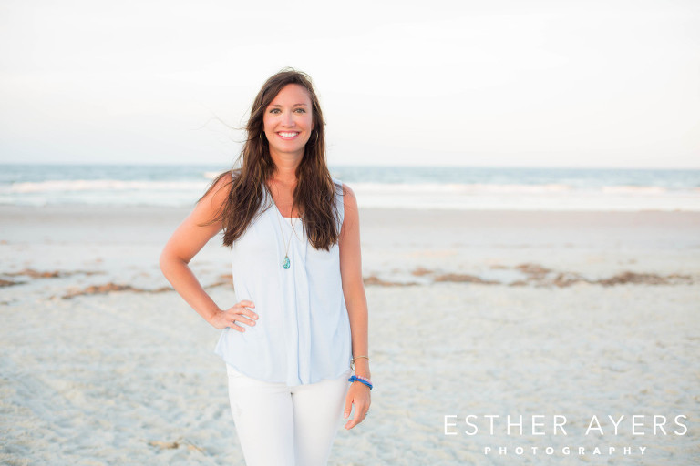 fun beach pictures - silly besties (atlanta portrait photography)