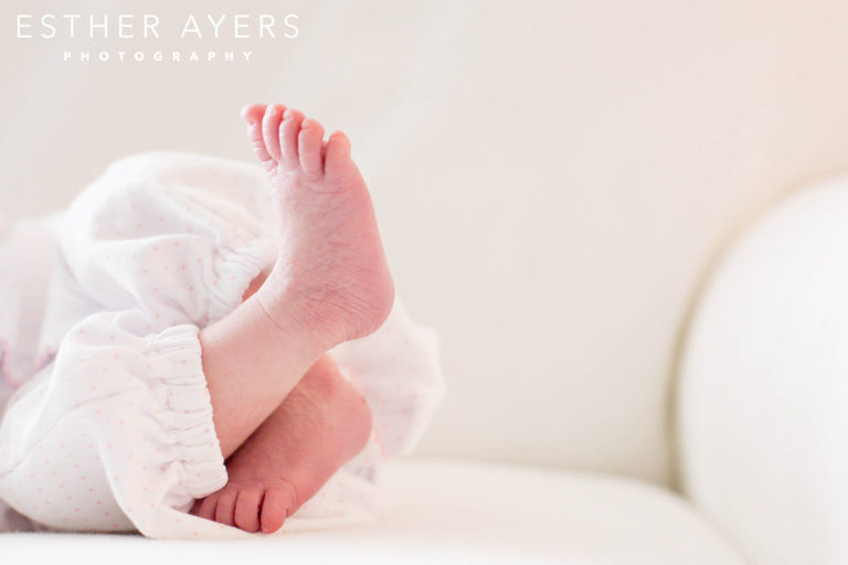 Newborn Baby Girl Toes and feet